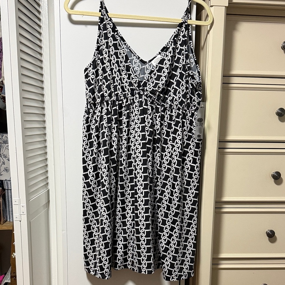 Black and White Chain Print cover up